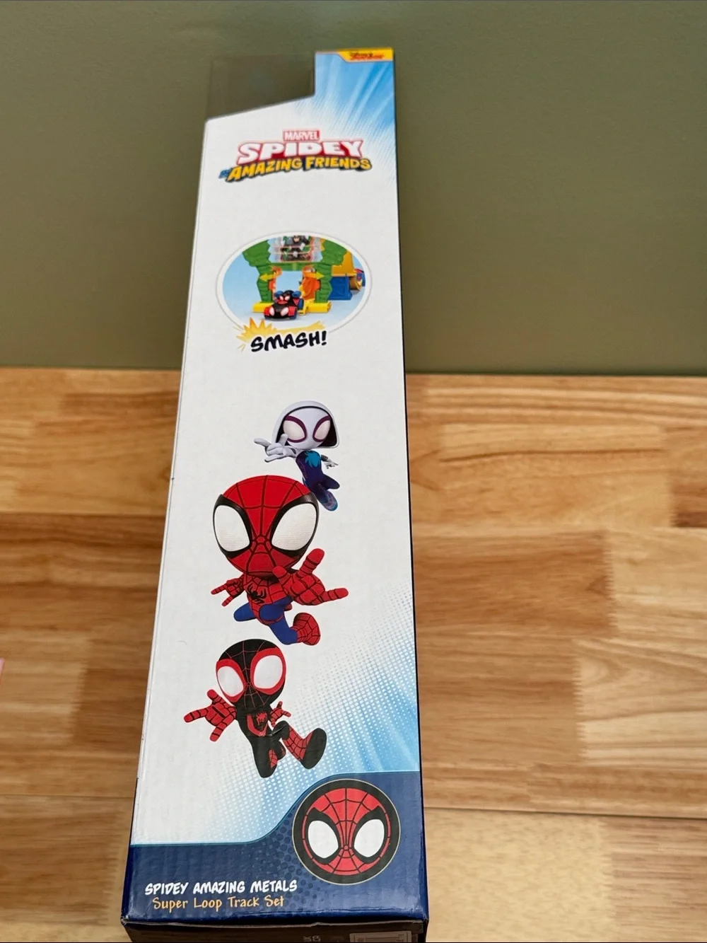 Marvel Spidey and his Amazing Friends 360° Super Loop Playset - Red & Yellow